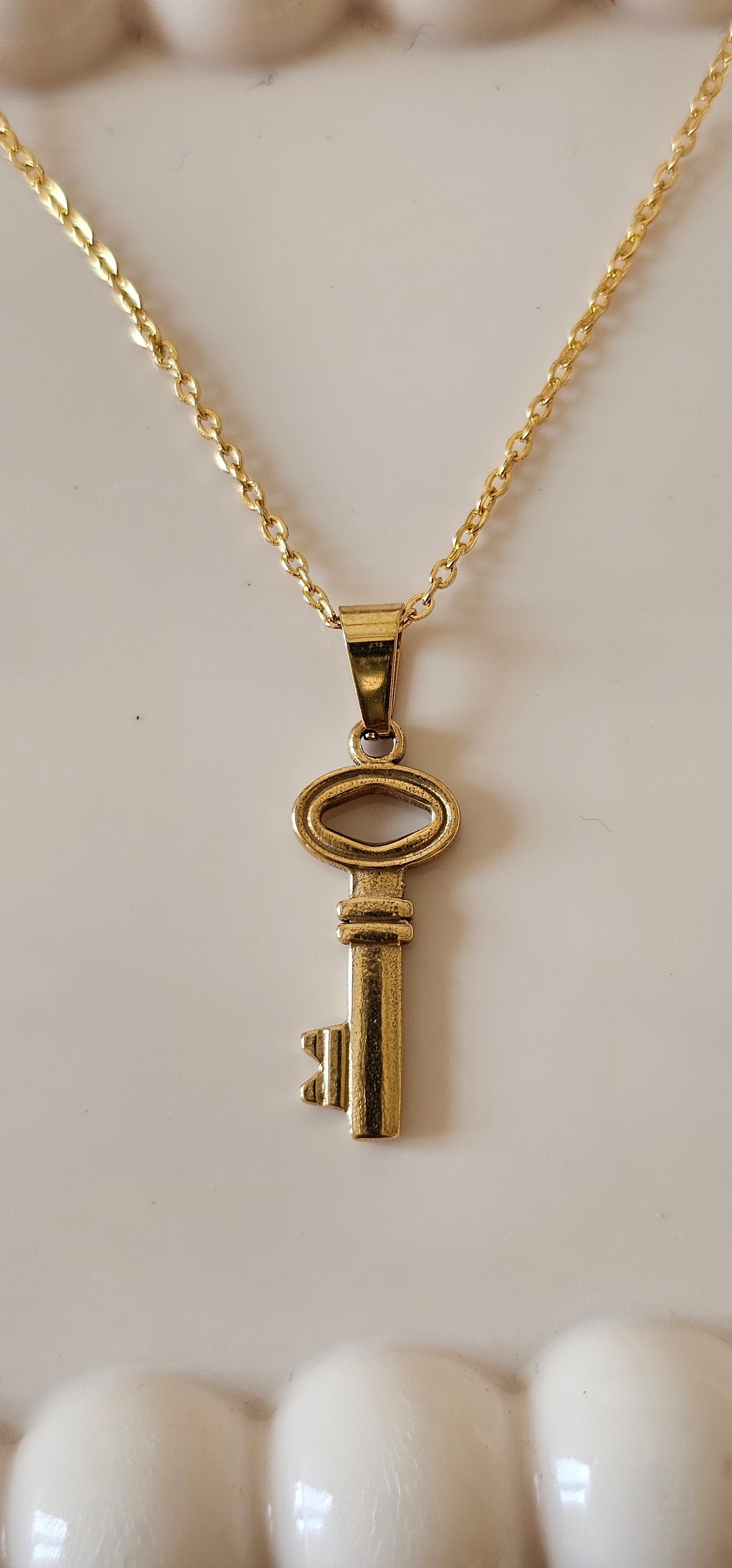 key pendent necklace